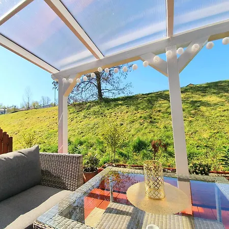 Apartament Ferienhaeuser Geiseltal *